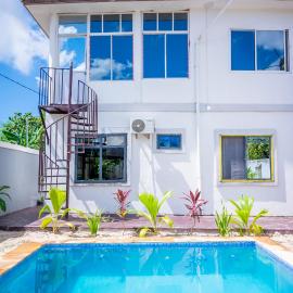 Marumbi Beach House, hotell i Marumbi