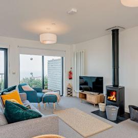 Residence Number 5 - Luxury 2 Bed Ground Floor Apartment By Together Travel, hotel Nefynben
