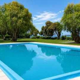 Seaside Almyra Stay with pool Agioi Theodoroi