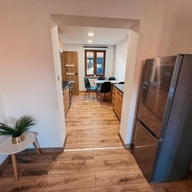 Moderní apartmán se zahradou v České Kamenici, hotel in Česká Kamenice