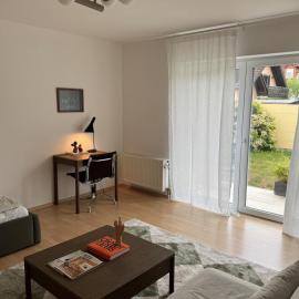 LIV Apartment- Stylish city suite with terrace and parking