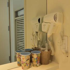 Tuệ House, hotel in Ấp Gia Thanh (1)