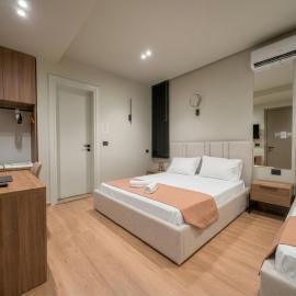 Geer Inn 3 โรงแรมในวญอเรอ