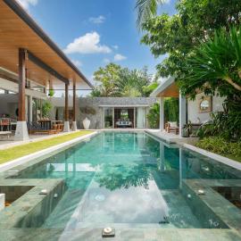 Family villa with Private swimming pool Phuket Free Airoport Pick up from 7 days
