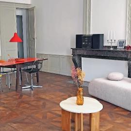 Orphé37, grand appartement cocon au cœur de la Gascogne artistique, Hotel in Lectoure