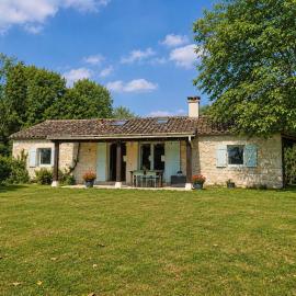 Quercy Hills Retreat with 2 Ensuite Rooms