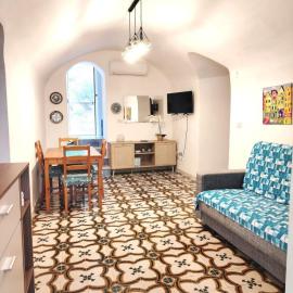 Villa San Giorgio Vacation Home - Romantic two-room apartment, hotel em Sapri