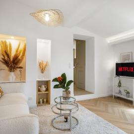 Nice Renting - ST VINCENT - Top Floor Luxury Old Town Nice Air-Conditioned