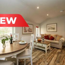 Vine Cottage, #Kelsale, sleeps 2, Close to #Aldeburgh #Saxmundham #Sizewell #Woodbridge Managed by Aldeburgh Coastal Cottages, hotelli kohteessa Kelsale