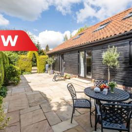 The Stables, #Kelsale, sleeps 4, Close to #Aldeburgh #Saxmundham #Sizewell #Woodbridge Managed by Aldeburgh Coastal Cottages, hotelli kohteessa Kelsale