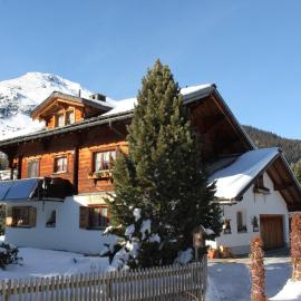 B&B Haus im Sand, hotel in Davos