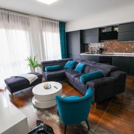 Blu Petrolio Stay-Karabas Apartments-parcheggio