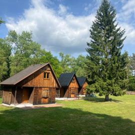 Koliba Hoděšovice, готель у місті Býšť