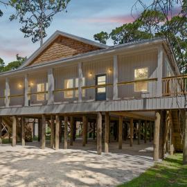 Luxury Retreat on Oleander - Unit L, hotel din Dauphin Island