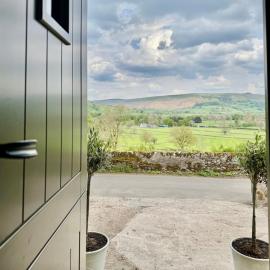 캐슬턴에 위치한 호텔 Luxury cottage for 2 in Castleton - Peak District retreat - Panoramic Views & Log burner