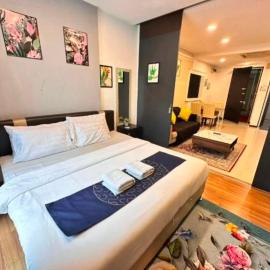 Taragon puteri bintang klcc view studio apartment