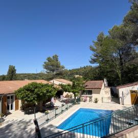 Villa piscine campagne aix en Provence Marseille