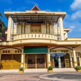 Collection O near Living World Pekanbaru formerly UIN Suska