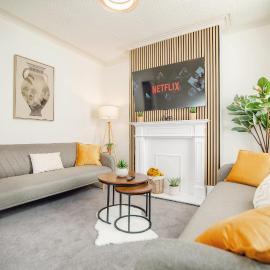 Central Luxe Stylish House Free Parking 10PPL