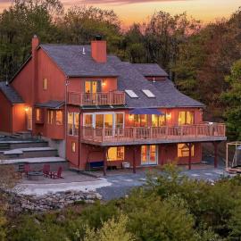 Stone Ridge by AvantStay, hotel in Albrightsville
