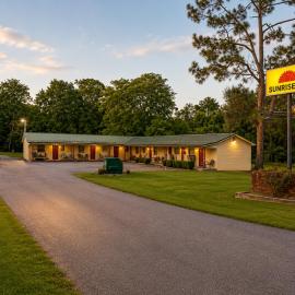 Sunrise Inn Cordele GA Near I 75, Hotel in Cordele