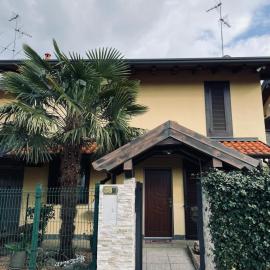 Il sogno di Eda, hotel en Mozzate