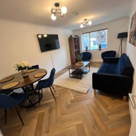 Stylish 2 Bed Apartment Central Bishop's Stortford