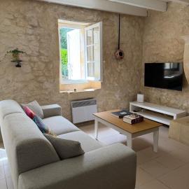 Charming stone house near Saint-Émilion