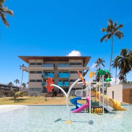 Aptos em Cond Pé na Areia Ipioca Beach Life Maceió by MME, hotel in Ipioca