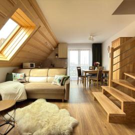 Apartamenty 242E, hotel in Chochołów