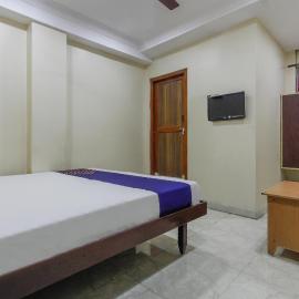 SPOT ON Thangam Lodge, hotel v destinácii Coimbatore