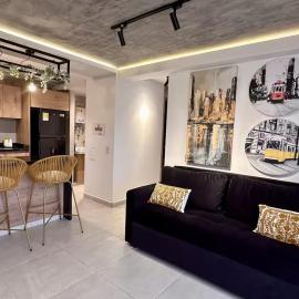 Lujo y Confort Completo - Apto Moderno 2 Hab con Aire, Hotel in Floridablanca