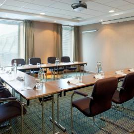 Holiday Inn Stevenage by IHG, hotel em Stevenage
