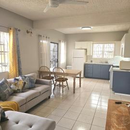 Ocean Breeze Retreat, hotel in Basseterre