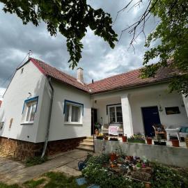 Vidám ház Sopronkövesd