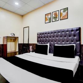 Collection O by OYO Burlton Park Jalandhar Formerly Hotel R1 Inn, hotel a Jalandhar