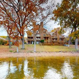 Hartwood K, hotel em McHenry
