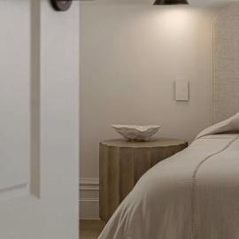 SingleBed ,private bathroom toilet, 15mins to Airport, 2mins to station, NO cooking ,ROOM only, hotel di Saint Albans