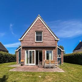 Pet Friendly Home In Witmarsum With Wifi