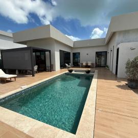 Blue Flamingo Villa - Paradise Is a Lifestyle!