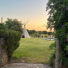 Águilas de Fuente Empedrada, hotel sa Lagartera