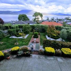 kunanyi views - Hobart، فندق في Tranmere