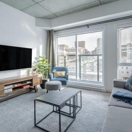 1CH Rooftop poolCuisineSmart TVGym750m QC