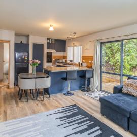 Snow Retreat - Waimarino Holiday Home