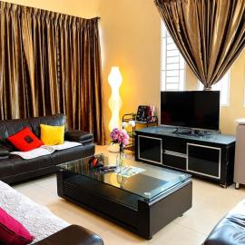 Family Retreat w Kid Pool, BBQ Games Sleeps 10pax Melaka