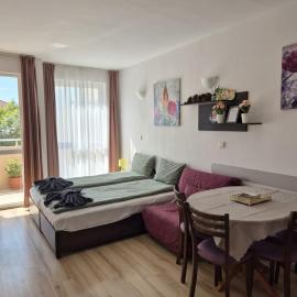 Studio Kasandra, hotel in Hisarya