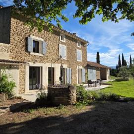 Le Mascalis, Grande maison familiale en Provence