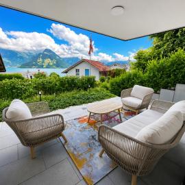 Swiss Paradise 5, studio with lake and Alpine views, hotel a Buochs