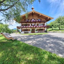 Winklern Appartment Wildschütz, hotel in Kitzbühel