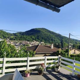 Appartement vue panoramique, Ardèche verte, hotel a Lamastre
